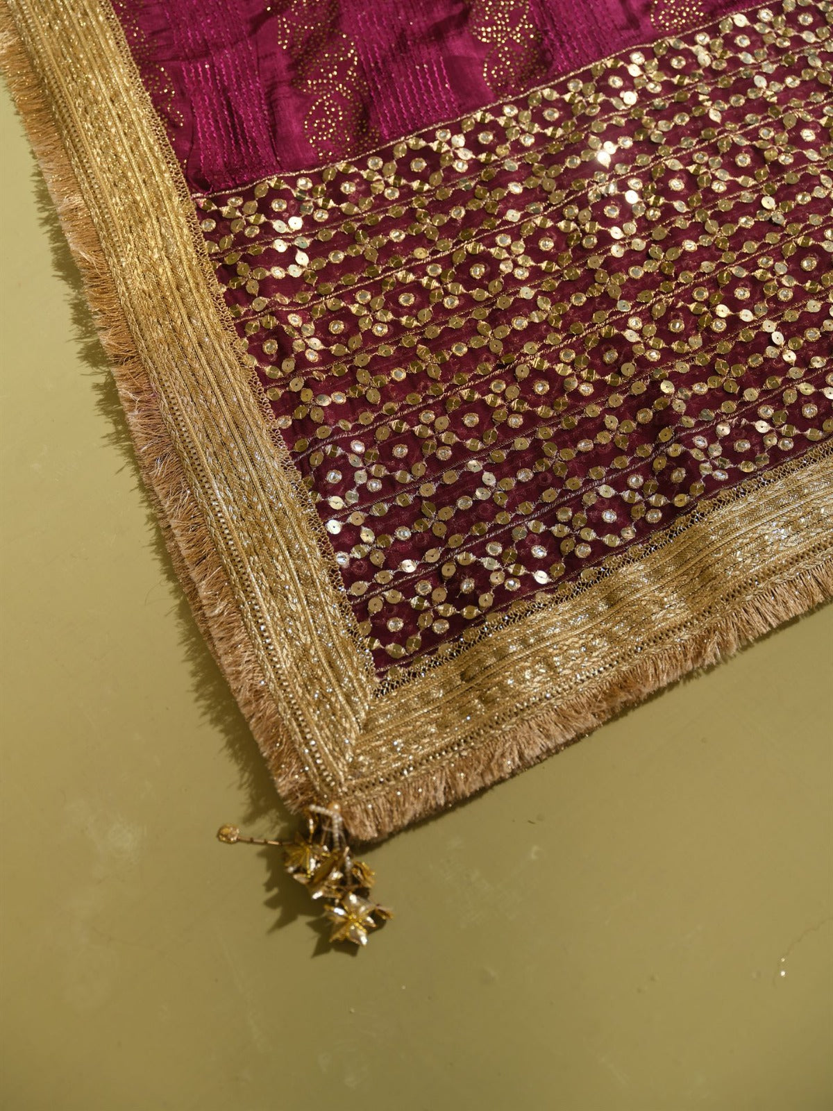 MUKESH BLACK SHAWL