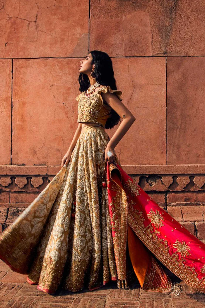 ahsan manzil wedding dress
