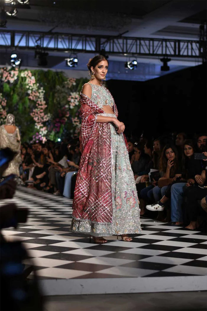 wedding mizaaj dress