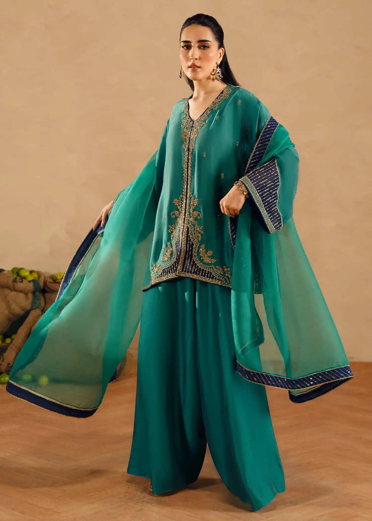 RAYA GREEN