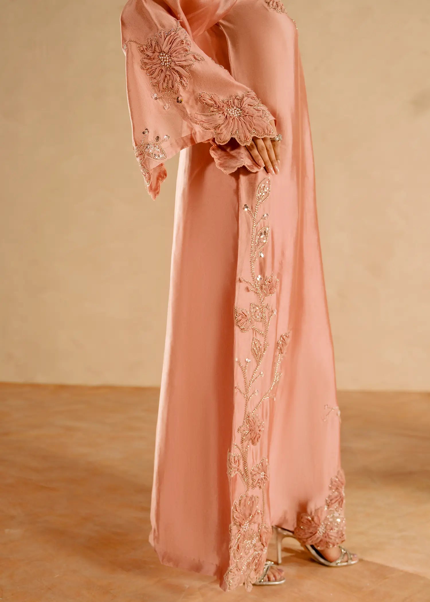 TALIA PINK