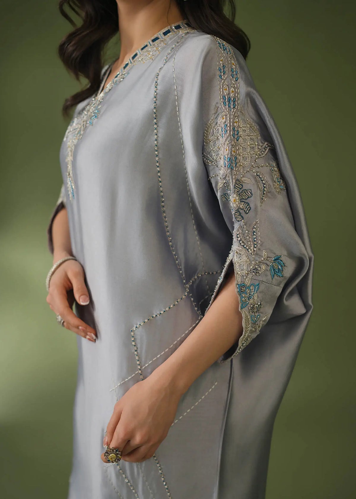 Grey silk kaftan 3-piece suit with beadwork and organza dupatta